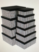 571/002-05 Коробка карт. наб. из 10 прямоуг.- полосы черные (19х13х7.5-37.5х29х16см)