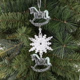 826491 Украшение новогоднеe подвеска"Снежинка с лошадками", L6,5 W0,5 H18 см